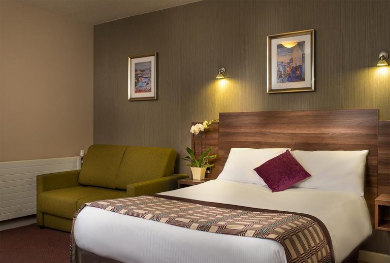 Jurys Inn Glasgow6 768x518