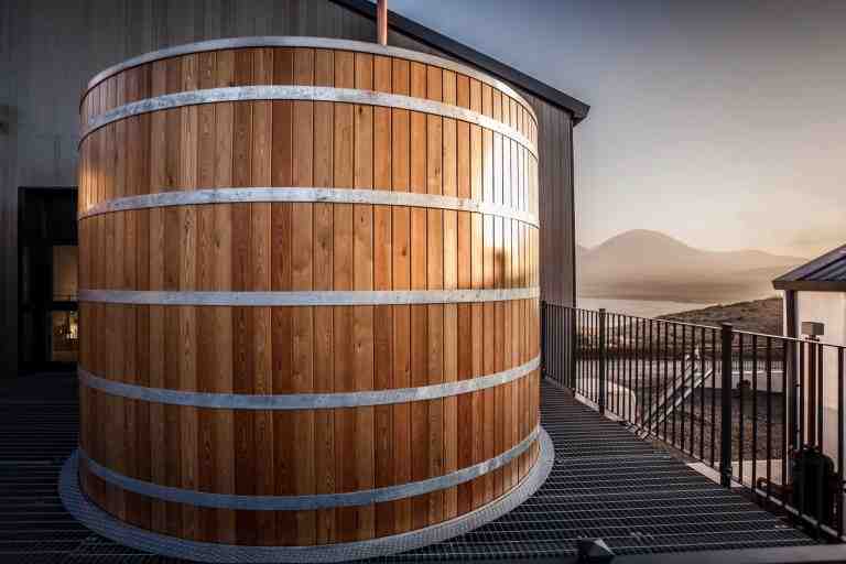 Ardanhoe Distillery 768x512
