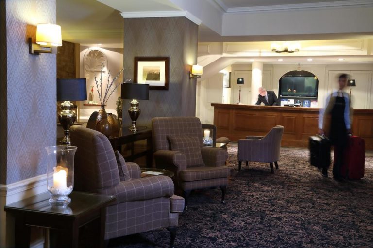 Golden Lion Hotel14 768x512