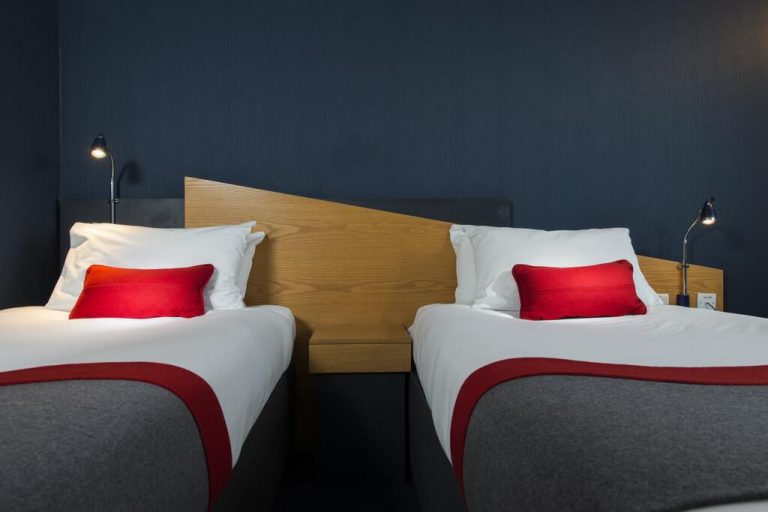 Holiday Inn Express Stirling4 768x512