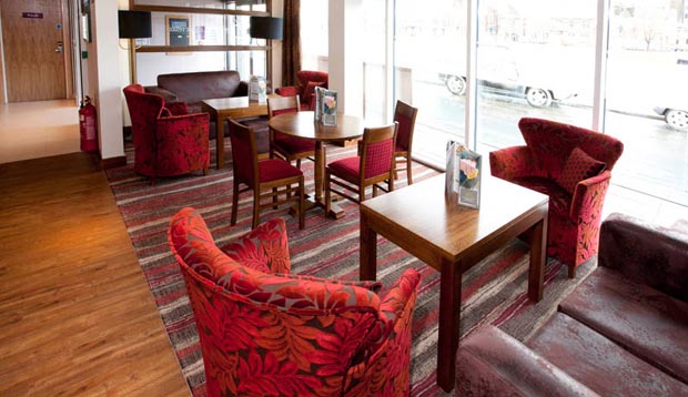 Premier Inn Inverness Centre River Ness 6