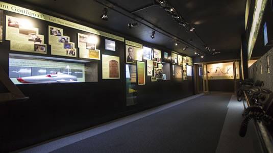 Lochness Visitor Centre Exhibition6