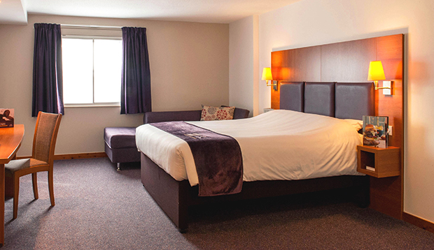 Premier Inn Glasgow City Centre Charing Cross hotel4