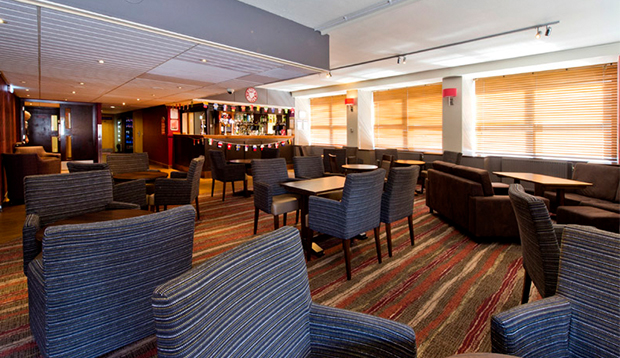 Premier Inn Glasgow City Centre Charing Cross hotel7
