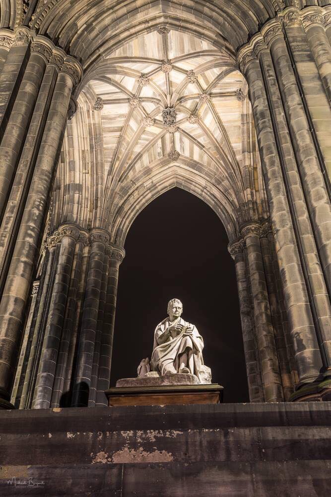 Scott Monument6