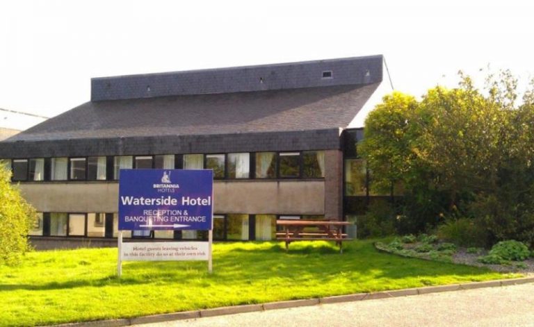 The Waterside hotel2 768x471